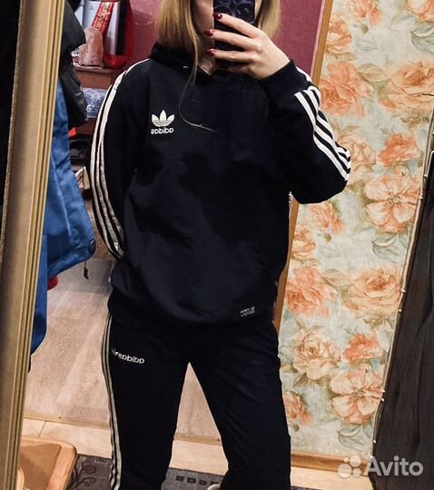 Костюм спортивный adidas