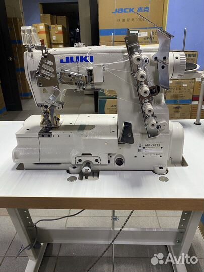 Промышленная швейная машина Juki MF-7523-U11-B56