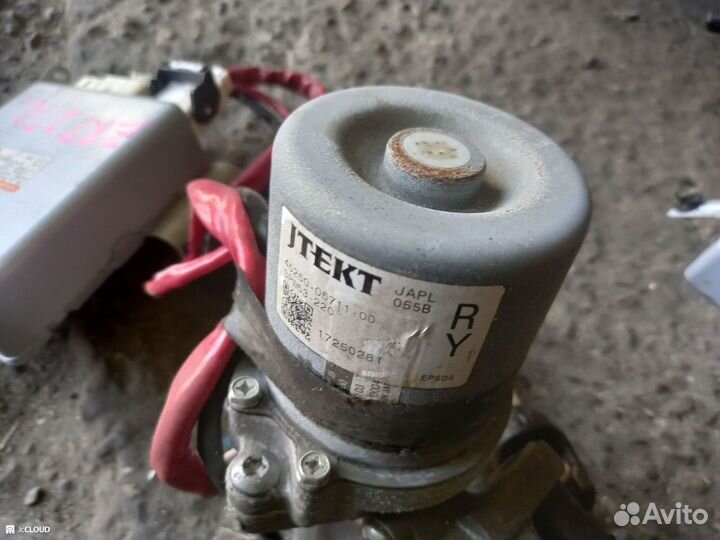 14 электроусилитель руля на toyota avensis ZRT272