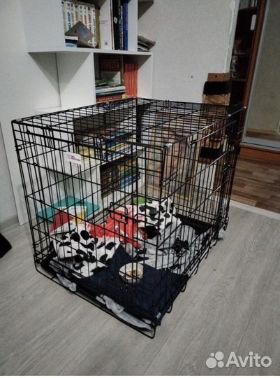 Вольер, клетка