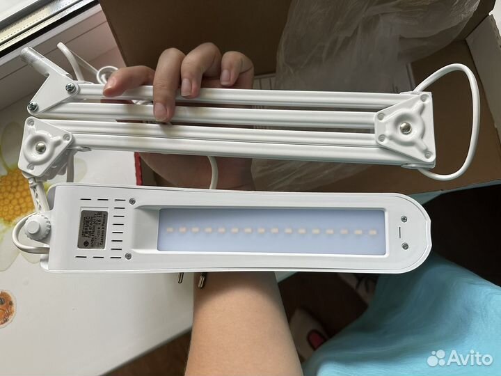 Лампа настольная