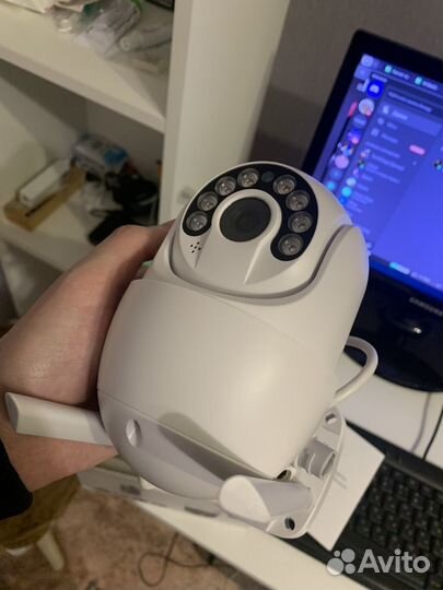 Поворотная камера wifi