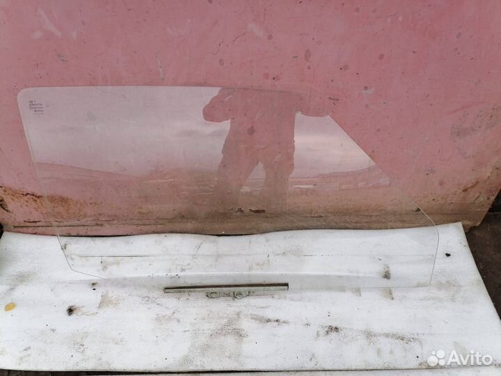 Стекло двери правой LADA 1111 Ока (1987 - 2008)