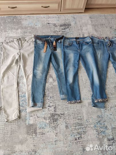 Джинсы
