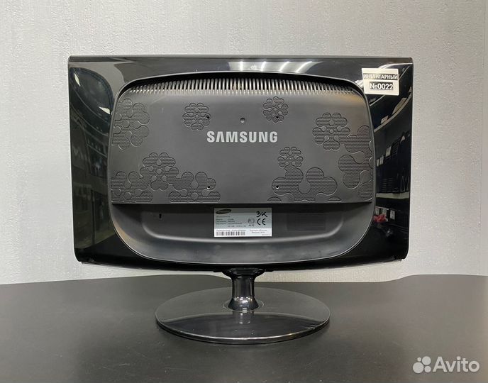 22” монитор Samsung 2233SN FullHD