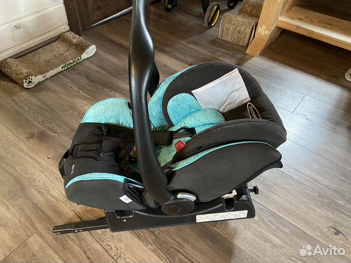 Детское автокресло от 0 с базой