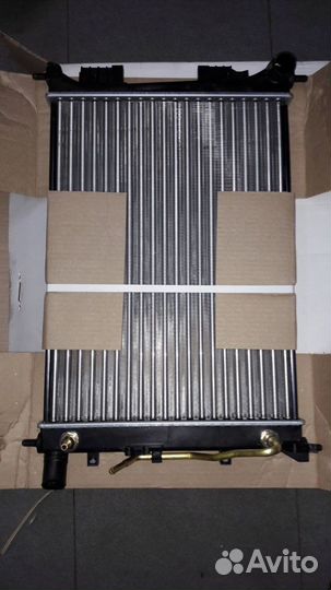 Радиатор охлаждения Hyundai Solaris/Kia Rio 10-17г