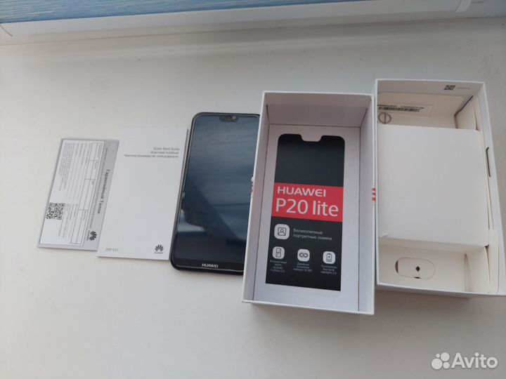 HUAWEI P20 Lite, 4/64 ГБ