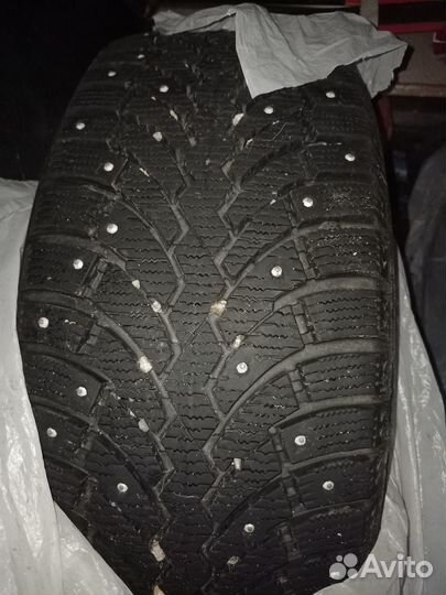 Formula Ice 215/50 R17 95T