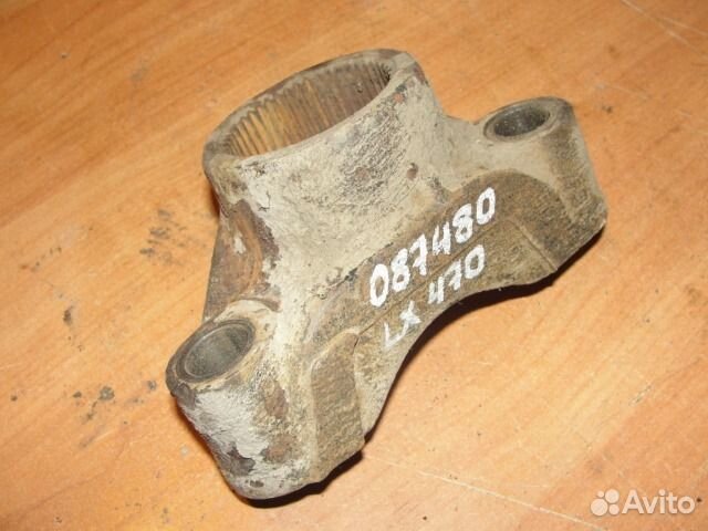 Кронштейн торсиона Lexus lx470 06г