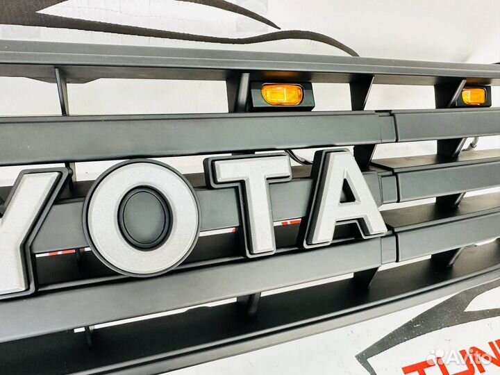 Решетка радиатора Toyota Land Cruiser Prado 95