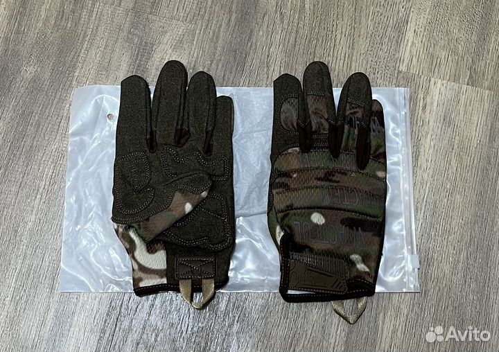 Перчатки тактические