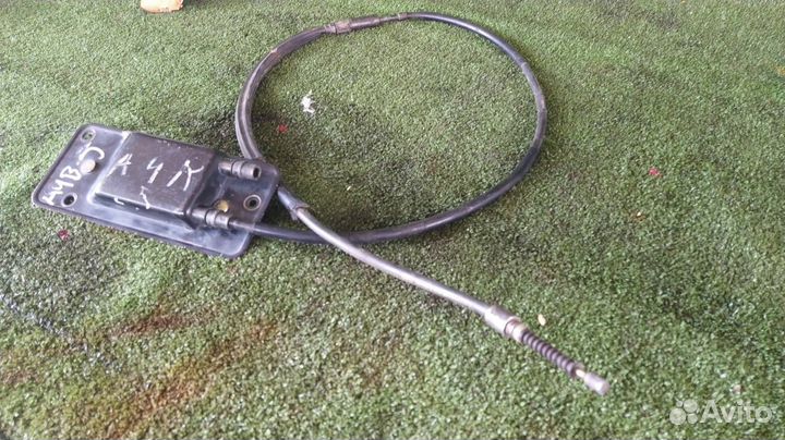 Тросик ручника Audi A4 Avant B5 APS 2000