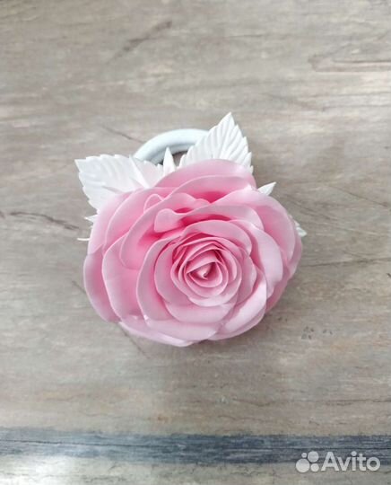 Украшения для волос Резинки Заколки ручной работы