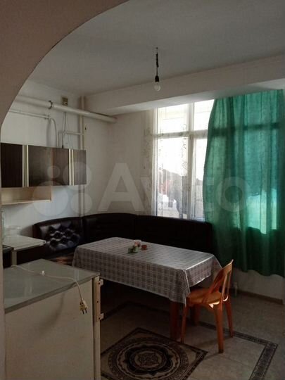 2-к. квартира, 65 м², 1/7 эт.