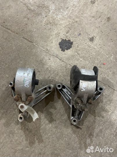 Подушка двигателя вольво s40 v40