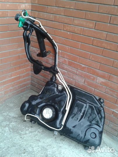 Бензобак в сборе VW Volkswagen Polo 2009-2015