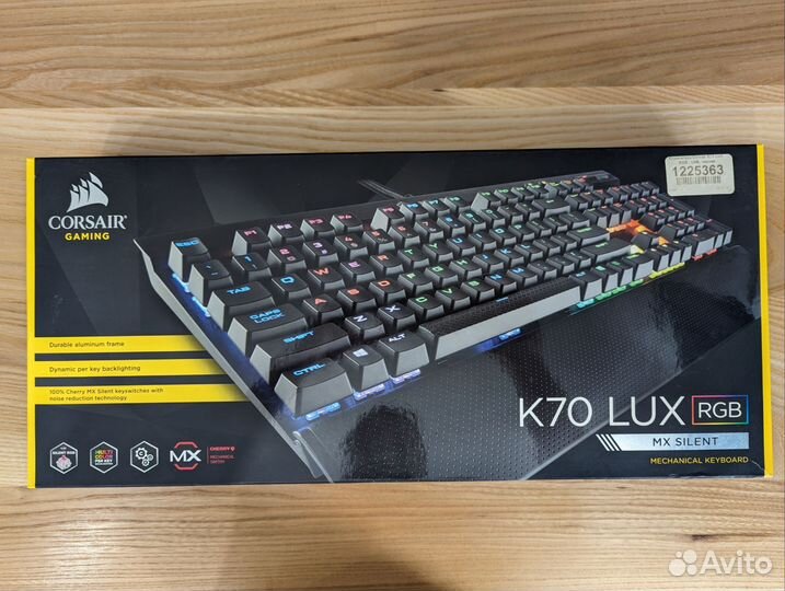 Клавиатура Corsair k70 lux rgb MX Silent