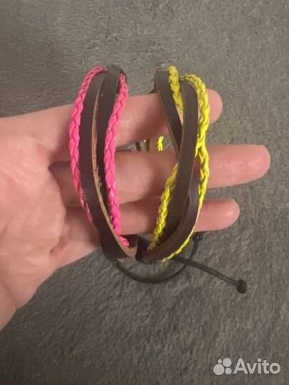 Кожаный женский браслет