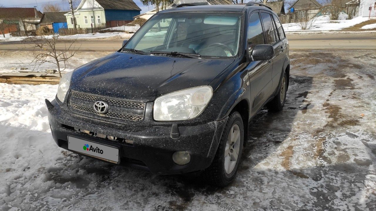 Toyota RAV4: фото владельца