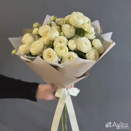 Цветы Букеты из кустовых роз