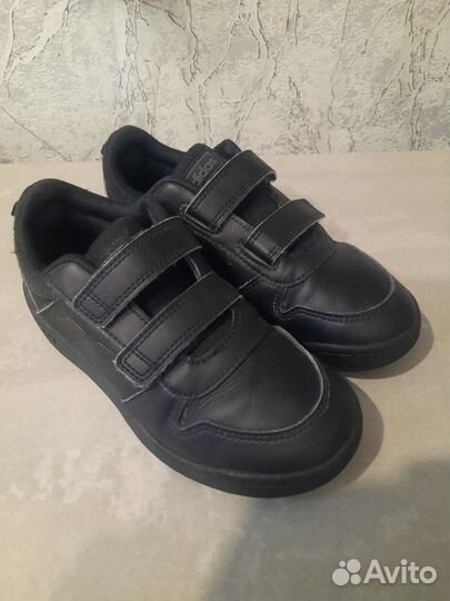 Кроссовки adidas