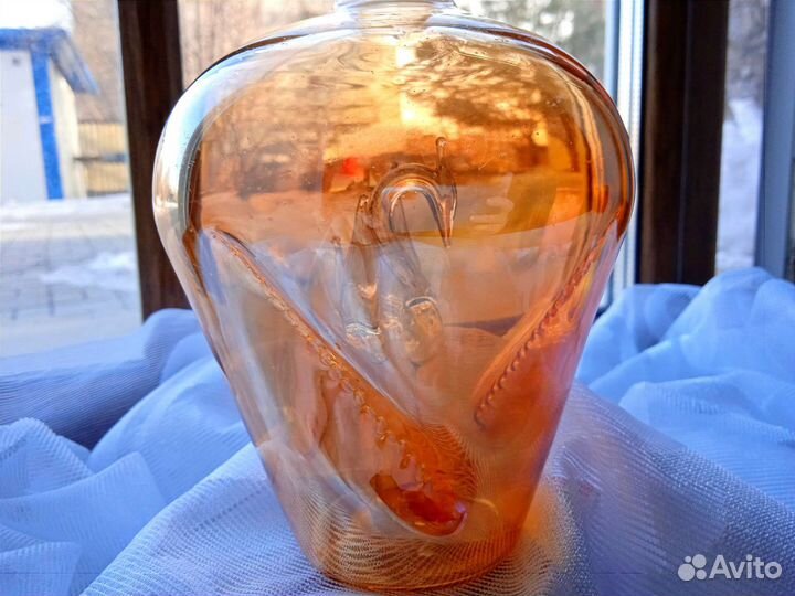 Графин стеклянный СССР внутри лебедь