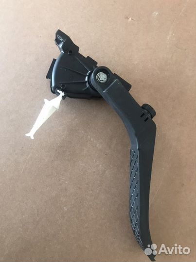 Педаль газа Порше Кайен 958(1236)