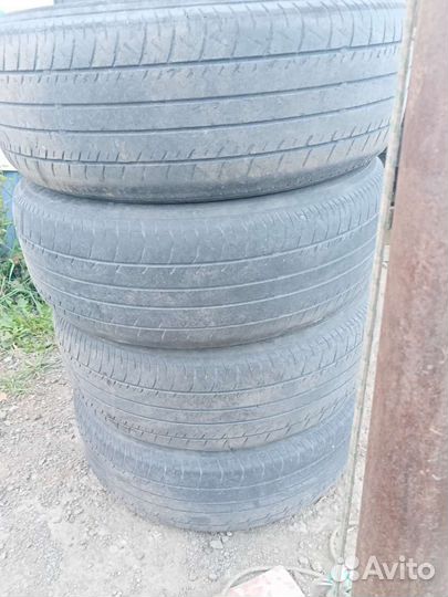 Yokohama dB Decibel E70 215/60 R16