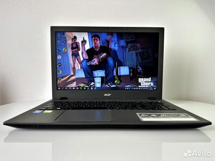 Игровой ноутбук Acer/2видеокарты/8gb/SSD