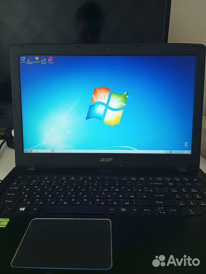 Ноутбук Acer travelmate