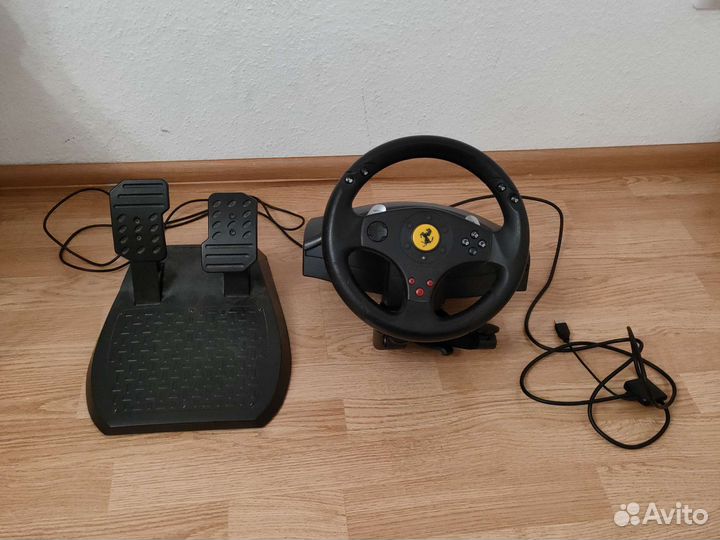 Руль thrustmaster Ferrari gt 3