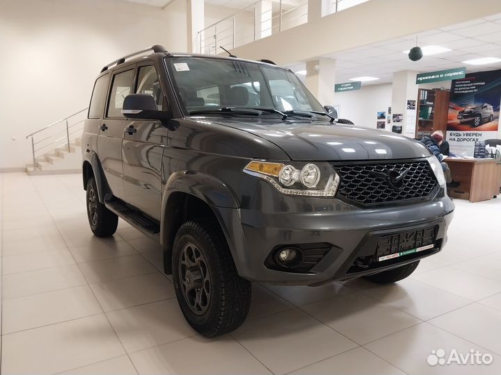 УАЗ Patriot 2.7 МТ, 2024