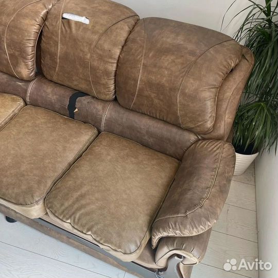 Перетяжка мебели обивка