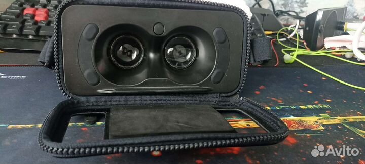 Очки виртуальной реальности для телефона