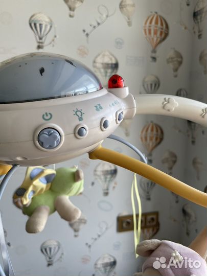 Мобиль на кроватку с проектором Fisher Price