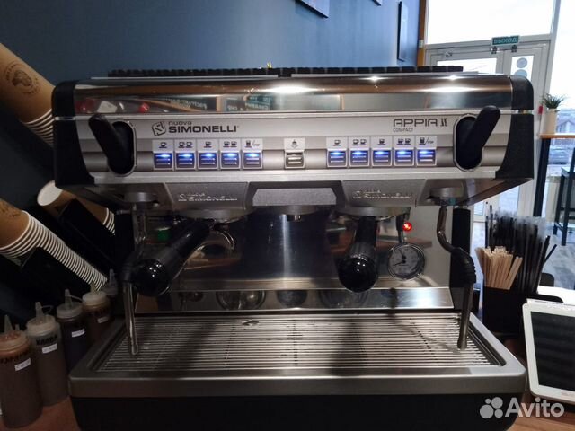 Nuova Simonelli Appia II Compact 2 Gr V