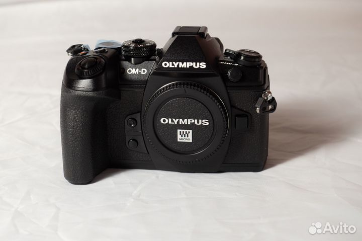 Фотоаппарат Olympus OM-D E-M1 Mark II