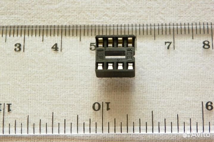 Панелька для микросхем DIP8 цанговая SCS-8
