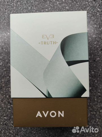 Женские подарочные наборы Avon