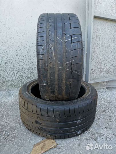 Michelin Agilis 245/40 R17