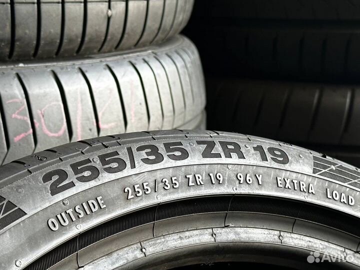 Continental ContiSportContact 5P 255/35 R19 и 285/30 R19