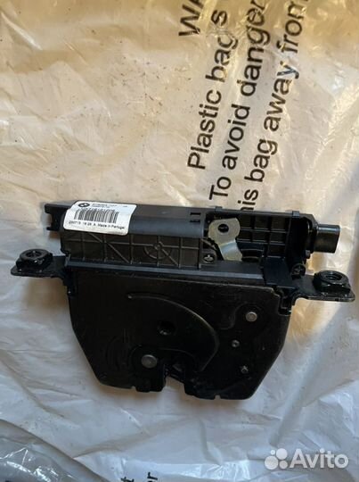 Замок багажника bmw 5 f10