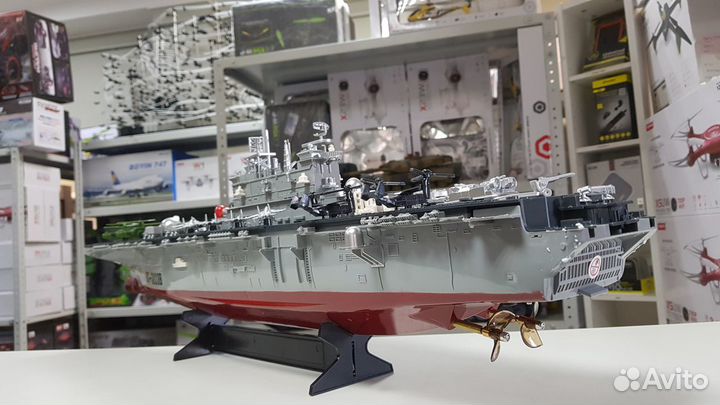 Радиоуправляемый корабль HengTai десантный HT-3833