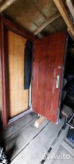 Дверь входная бу