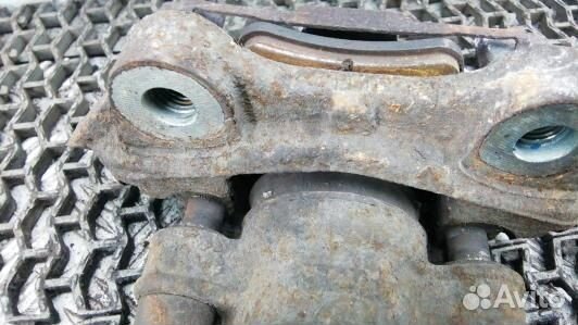 Суппорт тормозной задний левый mercedes benz M-cla