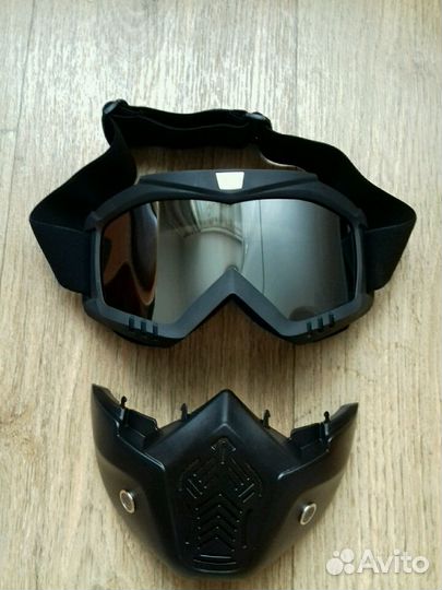 Маска защитная новая