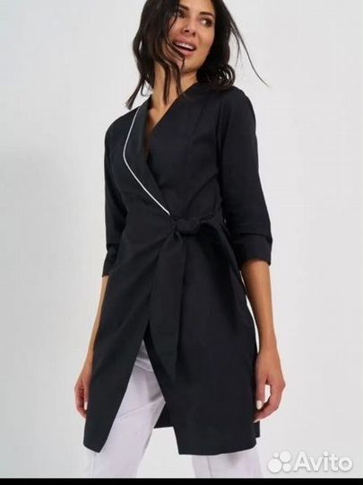 Женский медицинский халат 48 размер