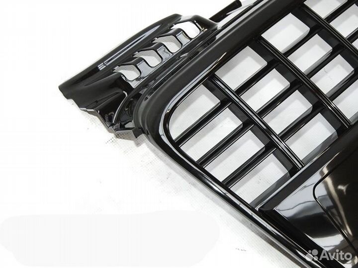 Решетка радиатора S4 Audi A4 B7 (04-09) grau68