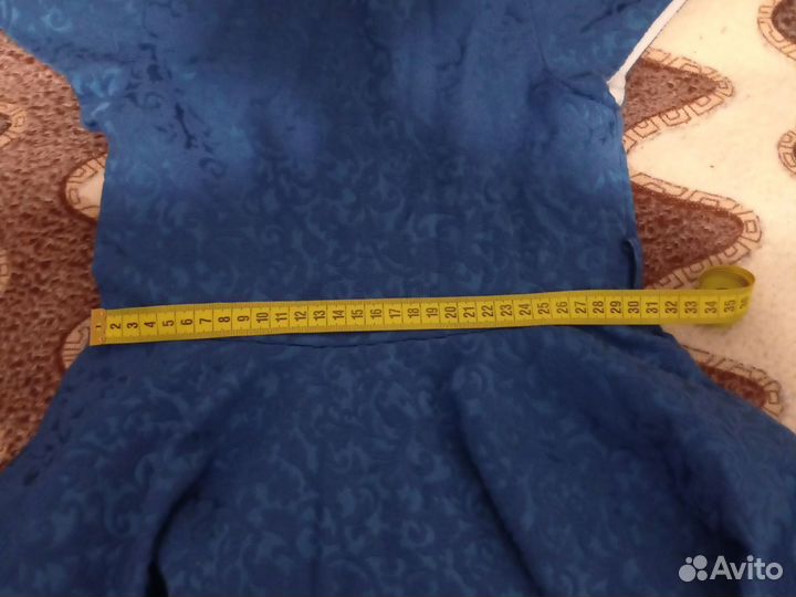 Платье для девочки праздничное